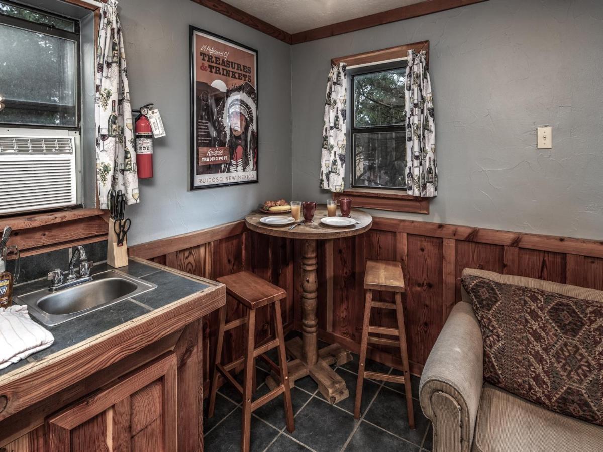 Windchaser, 1 Bedroom, Wood Burning Stove, Midtown, Sleeps 3 Ruidoso Dış mekan fotoğraf